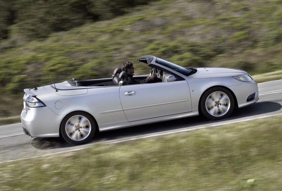  Saab 9-3 Convertible 2007 года  (фото 21 из 26)